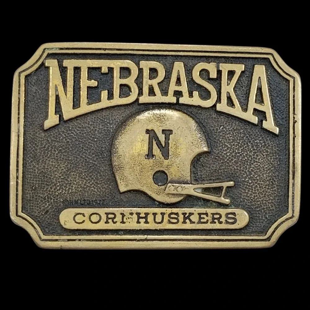 Nebraska Cornhuskers Football Helmet Belt Buckle Solid Brass 1982 Heritage‎ Mint